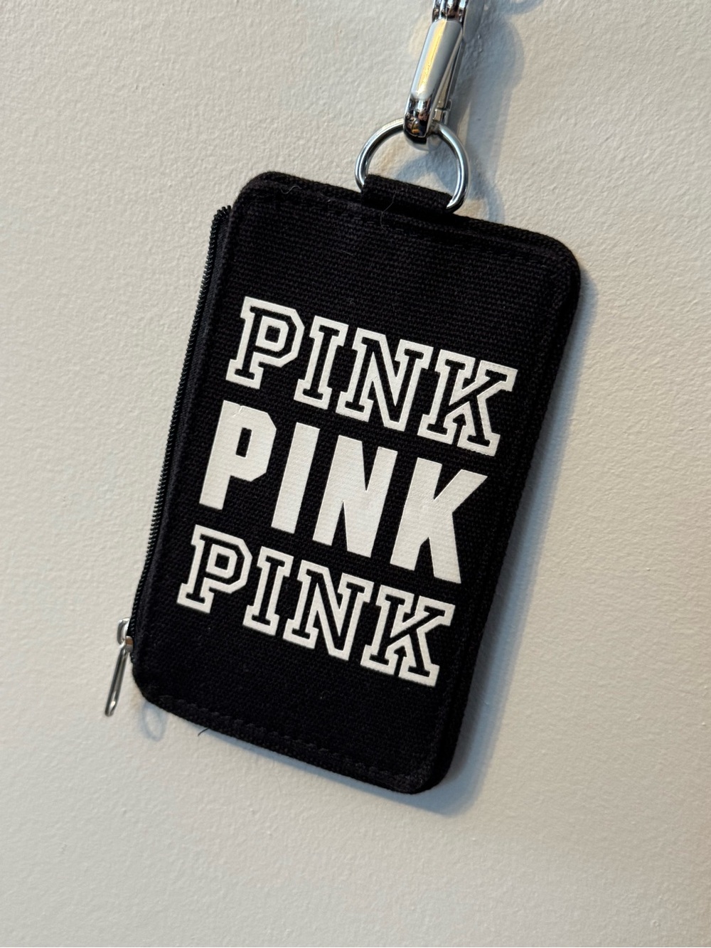New Victorias Secret Pink Rare Black ID Holder Wallet Spellout W/ Lanyard - Picture 2 of 4